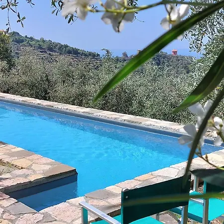 Miralunga La *