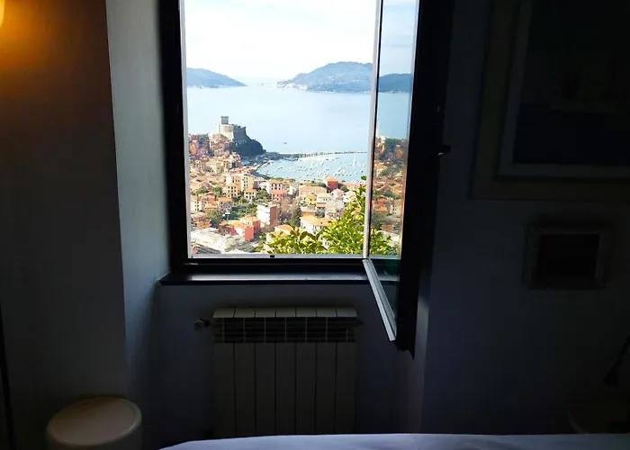 Miralunga La Villa *