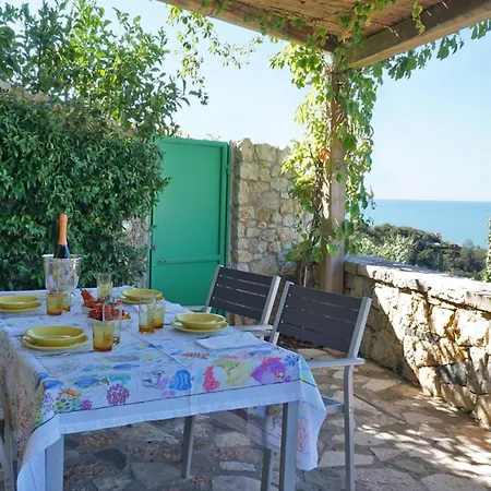 Miralunga La Villa